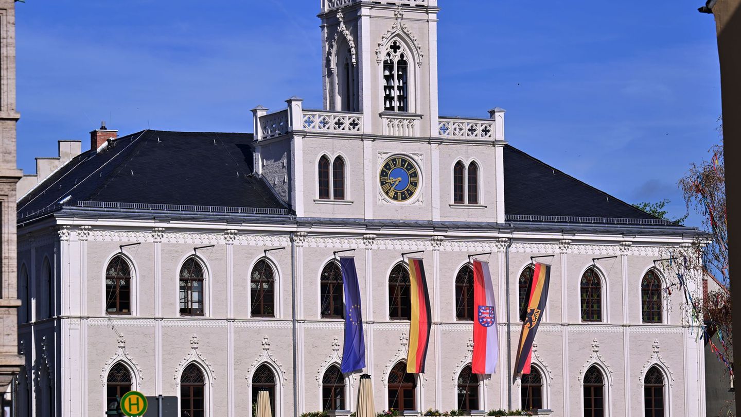 Ehrungen: Wer soll Weimars Menschenrechtspreis 2026 bekommen?