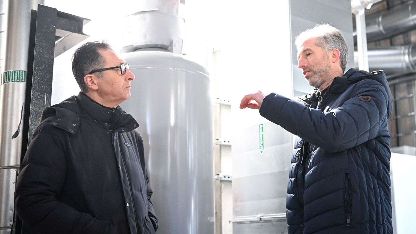 Loben sich gegenseitig in den höchsten Tönen: Grünen-Spitzenkandidat Cem Özdemir und Tübingens Oberbürgermeister Boris Palmer (p