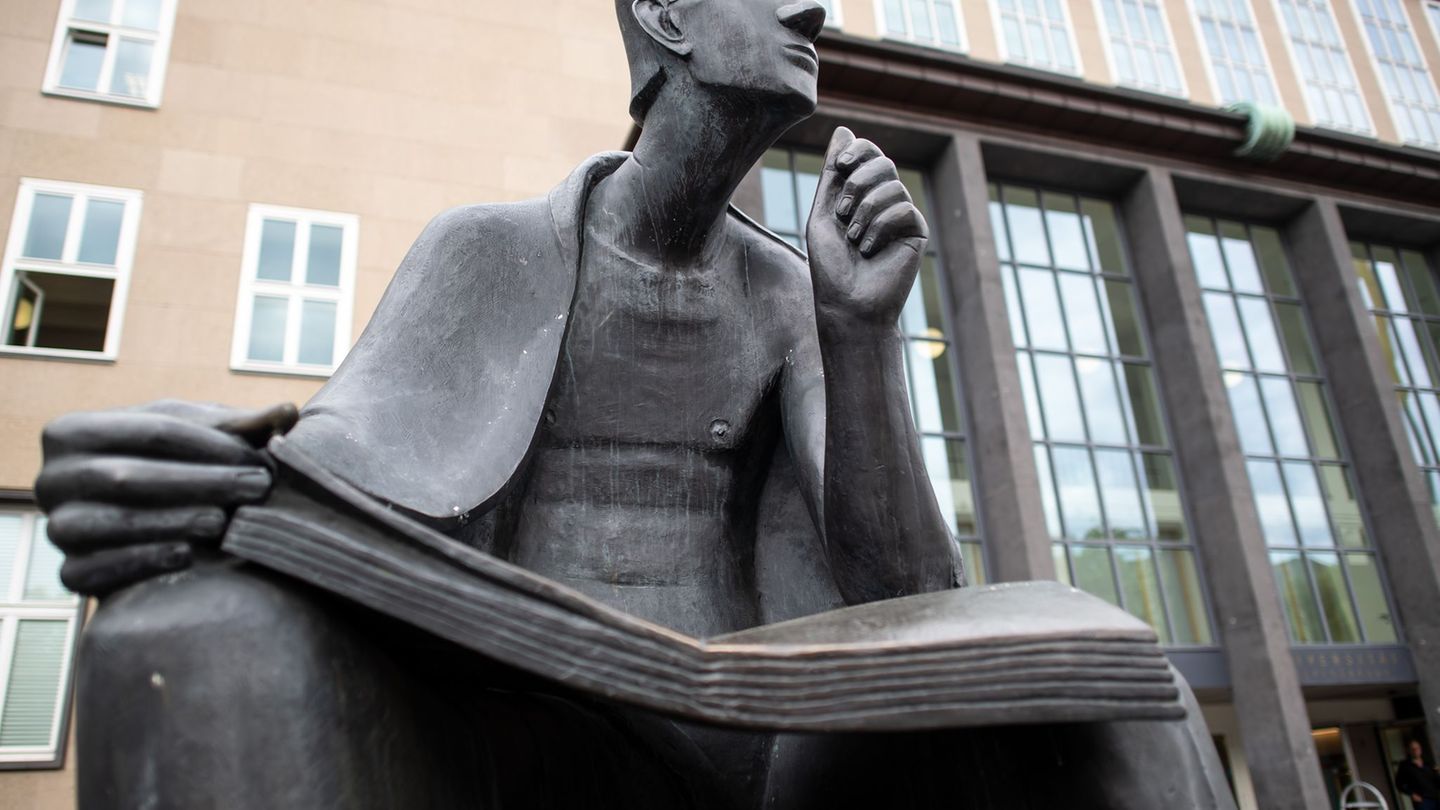 Der verschwundene Schädel aus Anatomie der Universität Köln ist wieder aufgetaucht (Symbolbild) Foto: Federico Gambarini/dpa
