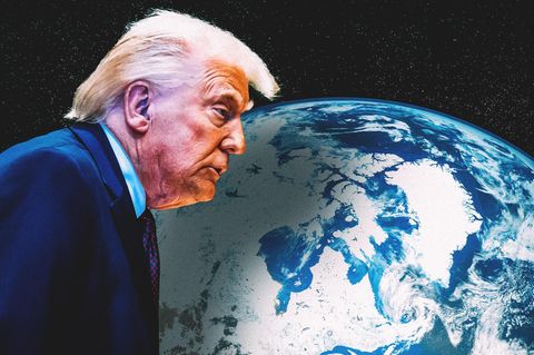 Präsident Trump vor einer Weltkugel