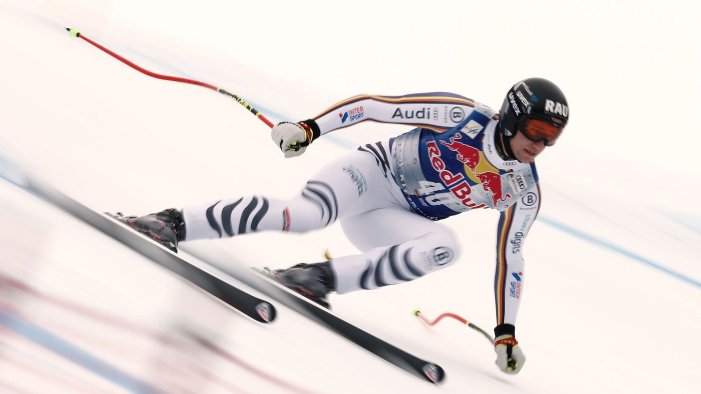 Darf nicht wie erhofft zu Olympia nach Bormio: Abfahrer Luis Vogt. (Archivbild) Foto: Gabriele Facciotti/AP/dpa