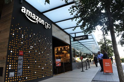 Die Geschäfte von Amazon Go kamen ohne Kassen aus. (Archivbild) Foto: Andrej Sokolow/dpa