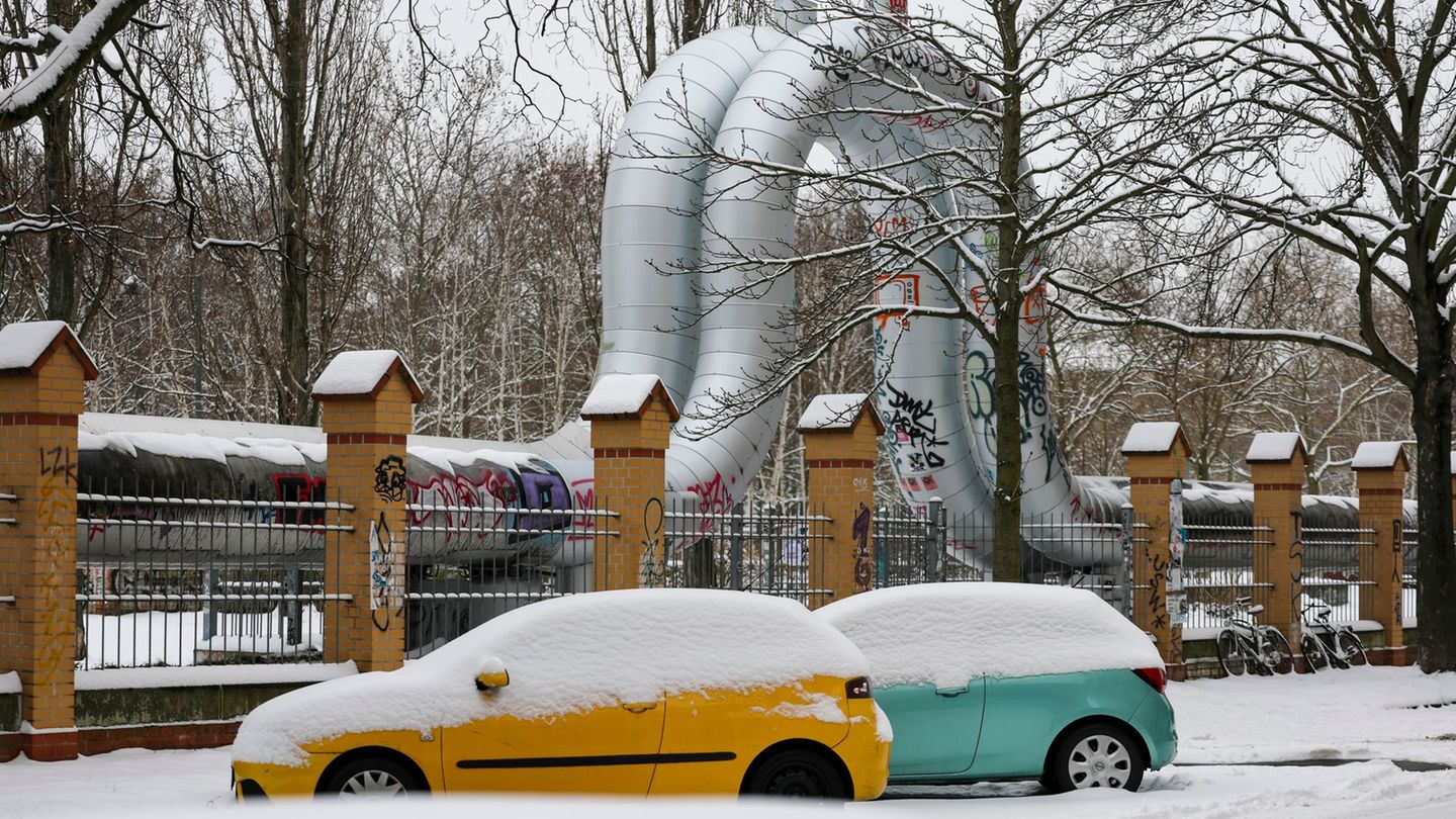 In Sachsen werden bis zu drei Zentimeter Neuschnee erwartet. (Symbolbild) Foto: Jan Woitas/dpa