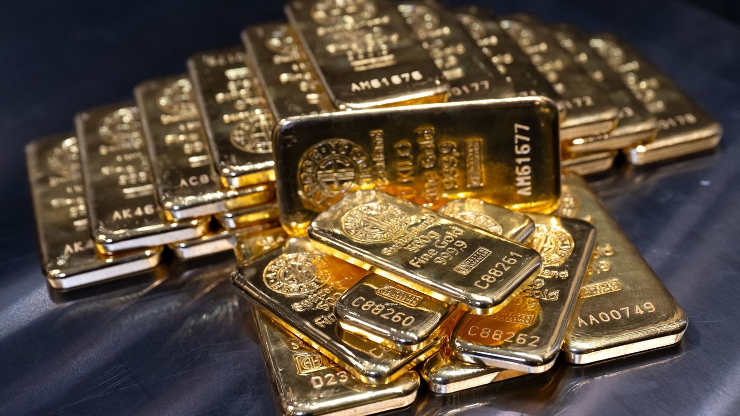 Wird weiter angesteuert: Der vermeintlich sichere Hafen Gold. Foto: Sven Hoppe/dpa
