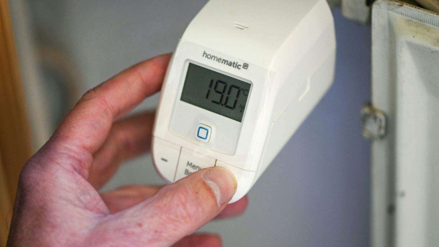 Digitales Heizungsthermometer in Wohnung in Dortmund