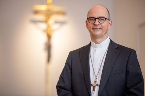 Der Würzburger Bischof Jung ist Gastgeber der nächsten Vollversammlung der deutschen Bischöfe. (Archivbild) Foto: Daniel Karmann