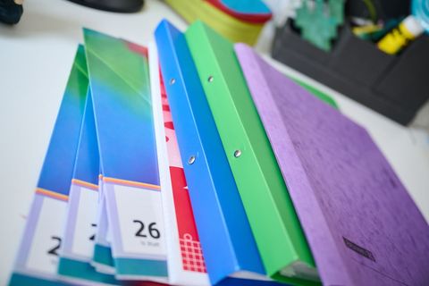 Der Verlag aus Magdeburg veröffentlicht vor allem Schulbücher aus dem Bereich Ethik und Religion. (Symbolbild) Foto: Annette Rie