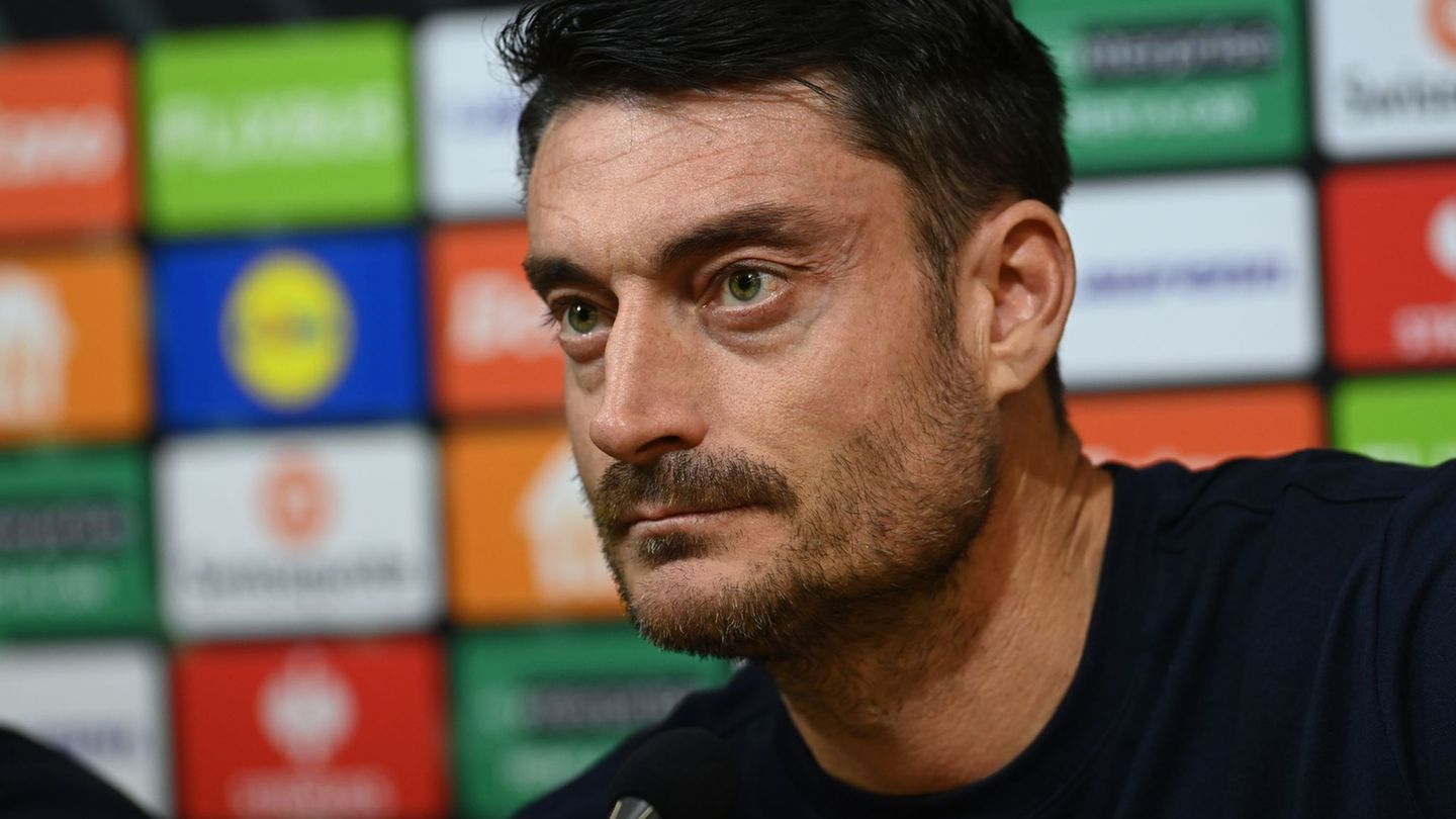 Albert Riera soll Berichten zufolge neuer Trainer bei Eintracht Frankfurt werden. (Archivbild) Foto: Ludek Perina/Zuma Press/dpa
