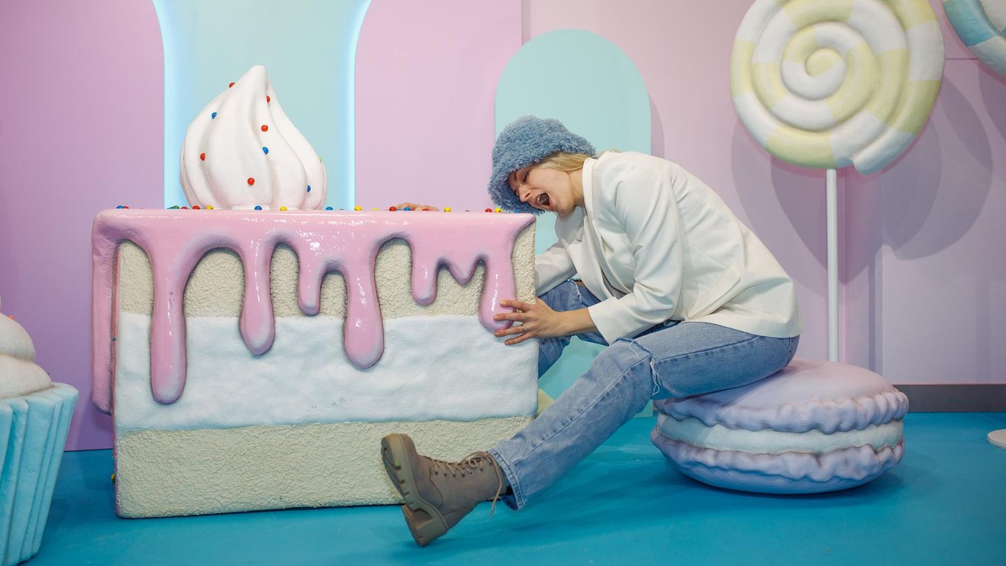 Warum sind wir so empfänglich für kleine Süchte? Weil unser Gehirn den kurzfristigen Kick über einen langfristigen Gewinn stellt, sagt die Autorin Catherine Gray