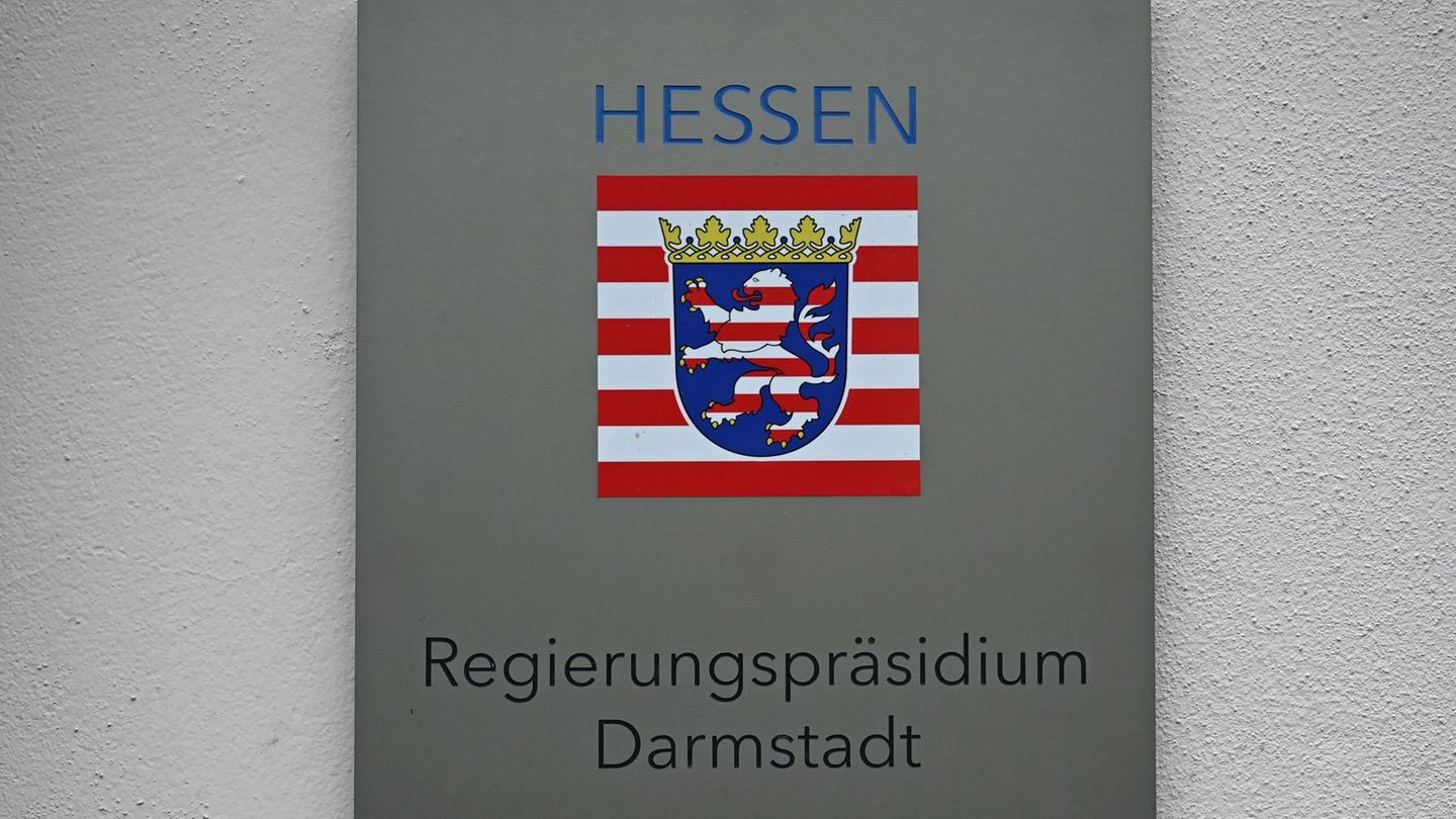 Nicht auf verführerische Angebote von Heimarbeit eingehen. (Archivbild) Foto: Michael Brandt/dpa