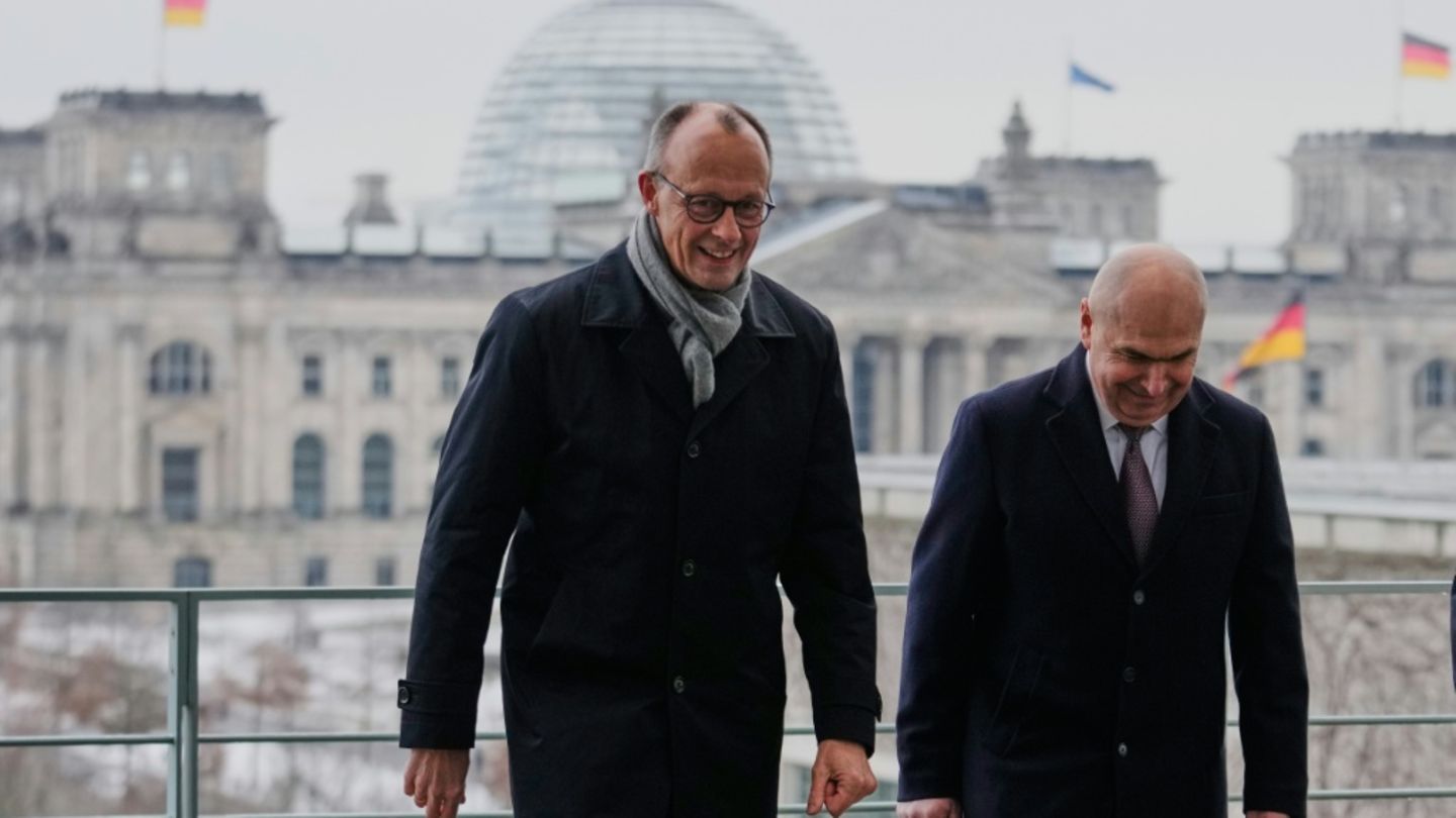 Friedrich Merz mit dem rumänischen Regierungschef Bolojan