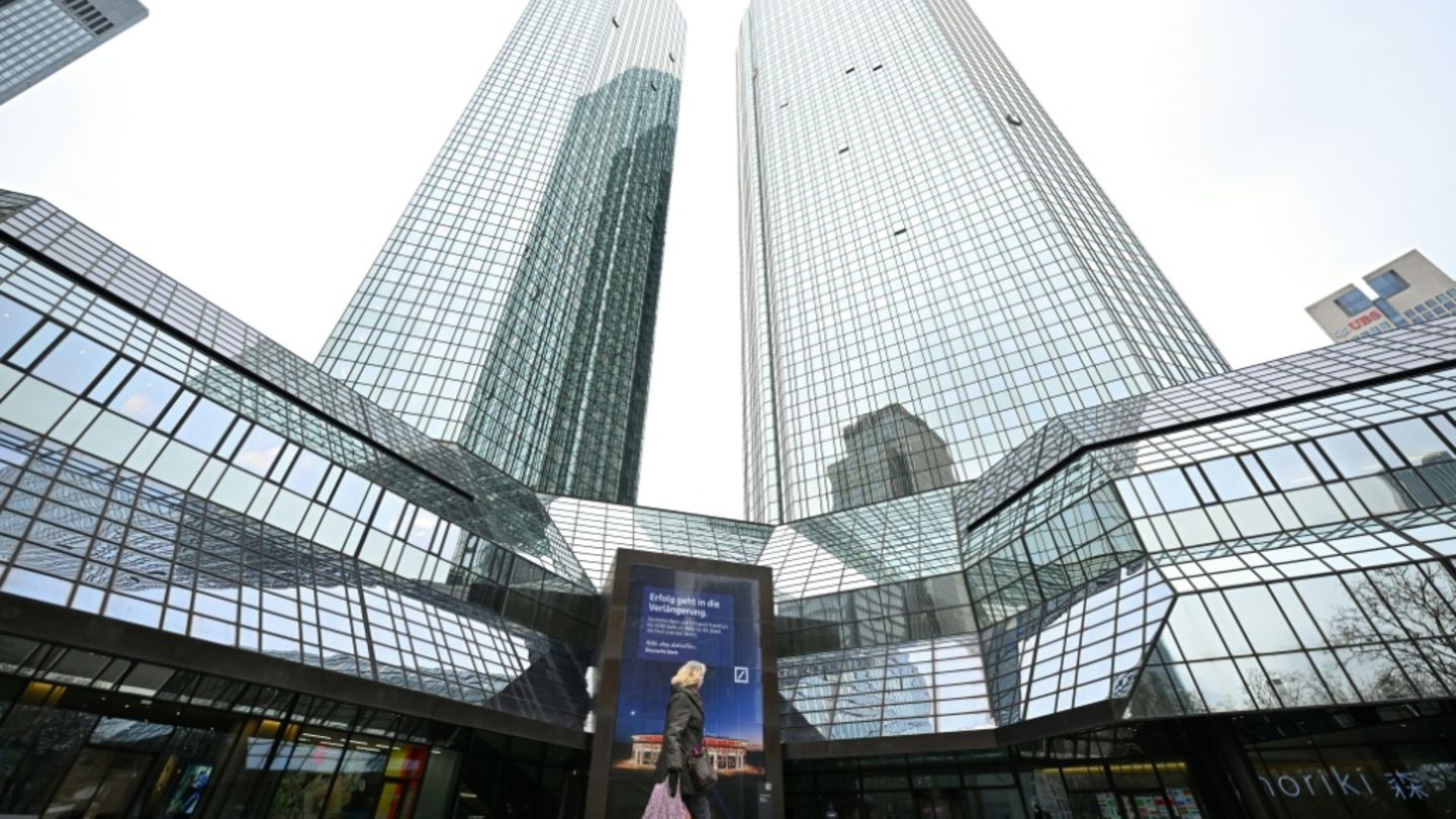 Sitz der Deutschen Bank in Frankfurt am Main