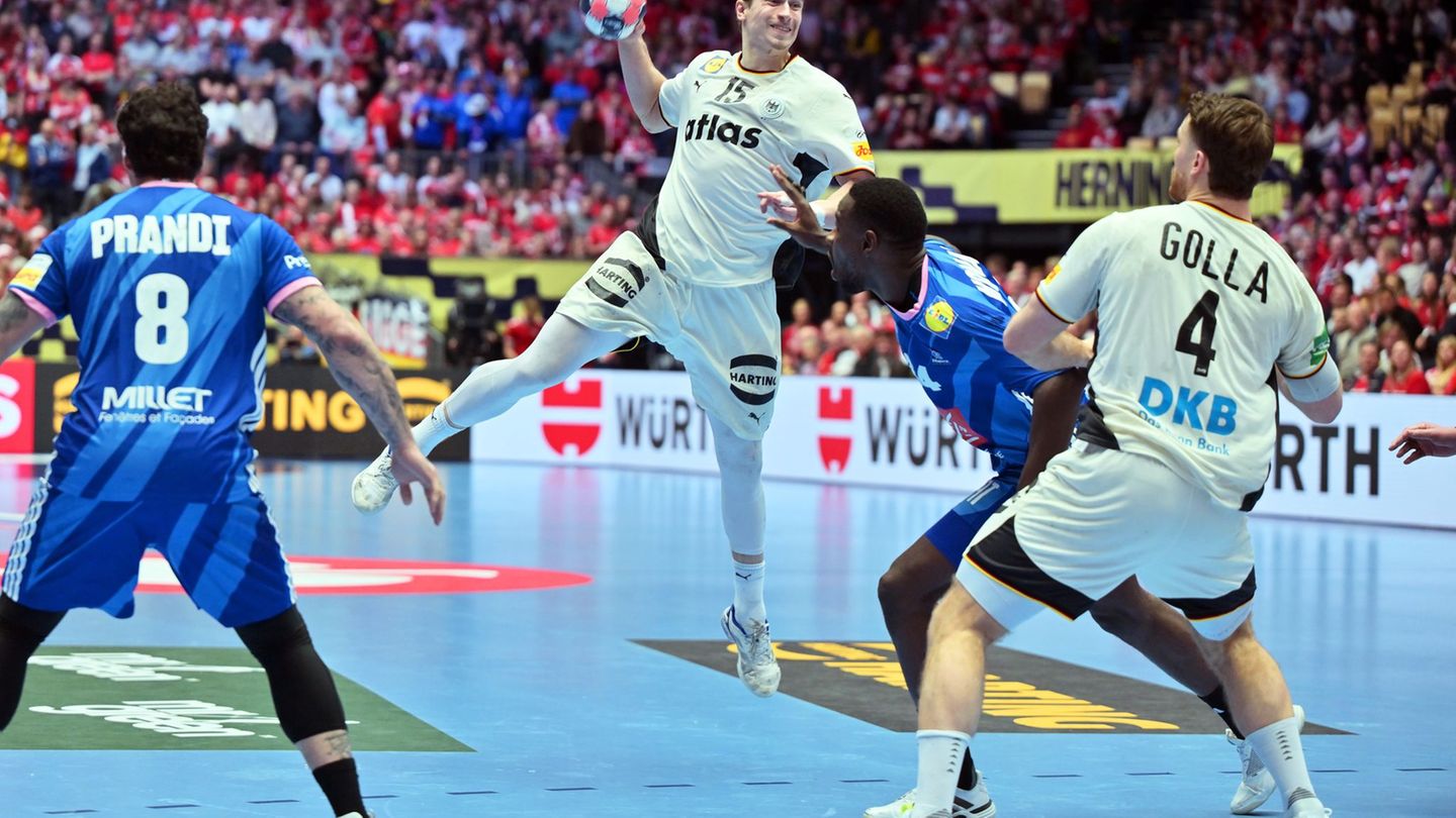 War bester deutscher Werfer: Juri Knorr. Foto: Sina Schuldt/dpa