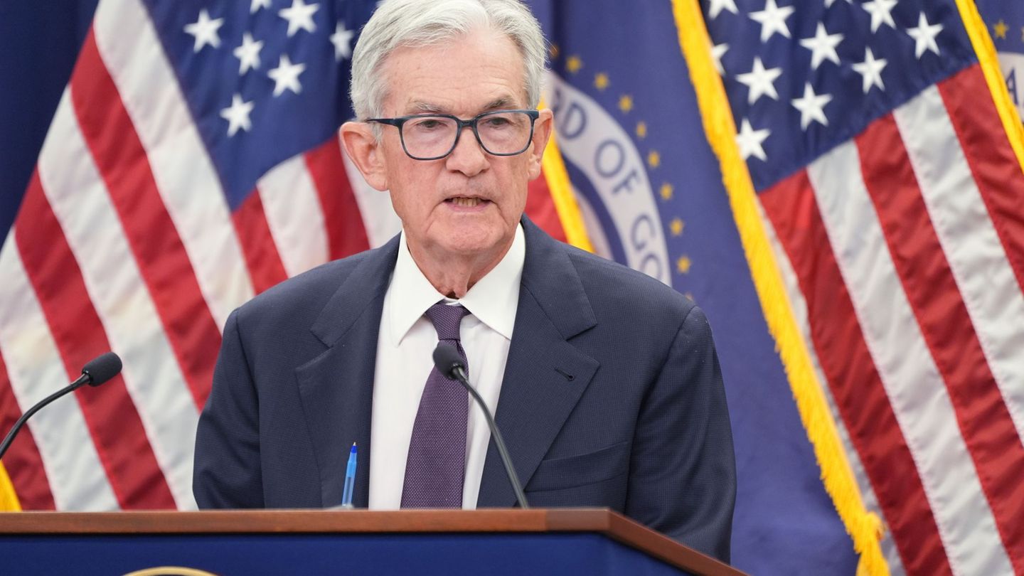 Für Fed-Chef Jerome Powell gab es auch schon angenehmere Zeiten. Foto: Jacquelyn Martin/AP/dpa