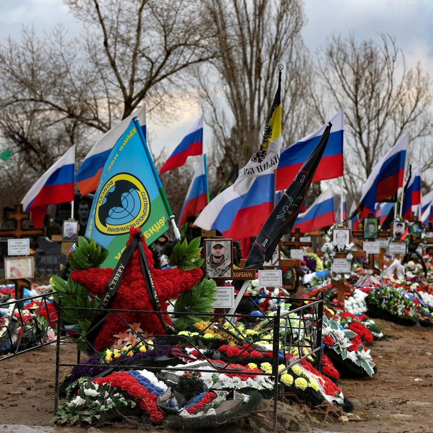 Soldatengräber in Russland