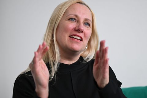 Gesundheitsministerin Diana Stolz (CDU) plädiert für eine Entlastung der Hausarztpraxen. (Archivbild) Foto: Arne Dedert/dpa