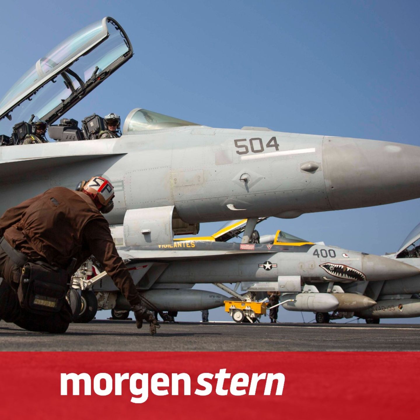 Kampfjets auf dem US-Flugzeugträger Abraham Lincoln: Eine "riesige Armada" sei unterwegs Richtung Iran, sagte US-Präsident Trump