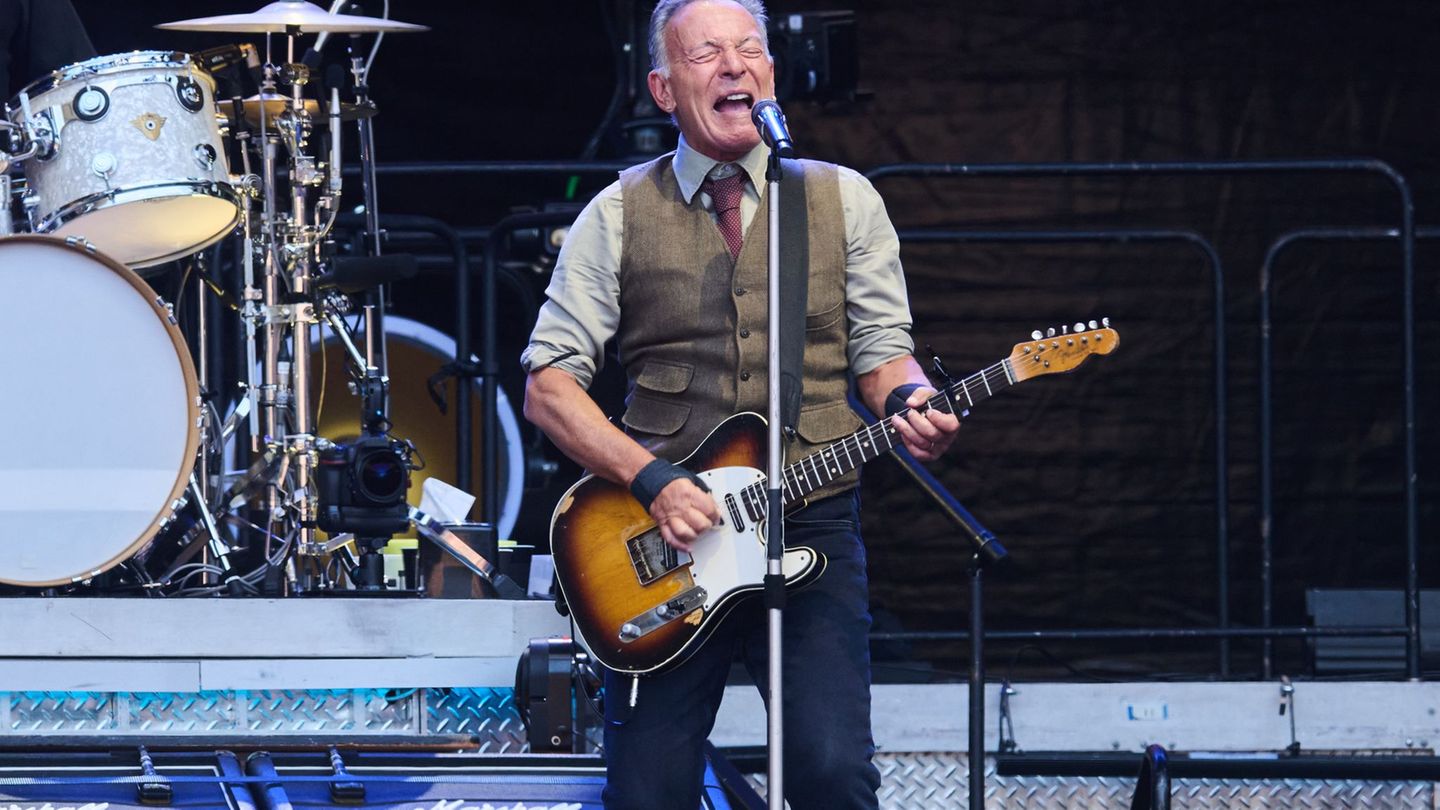 Springsteen ist seit langem als Kritiker des US-Präsidenten bekannt. (Archivbild) Foto: Annette Riedl/dpa