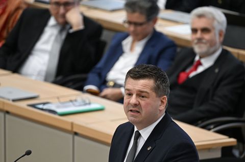 Mehr Investitionen, weniger Konsum: Sachsen-Anhalts neuer Ministerpräsident Sven Schulze (CDU) fordert ein Umdenken in der Finan