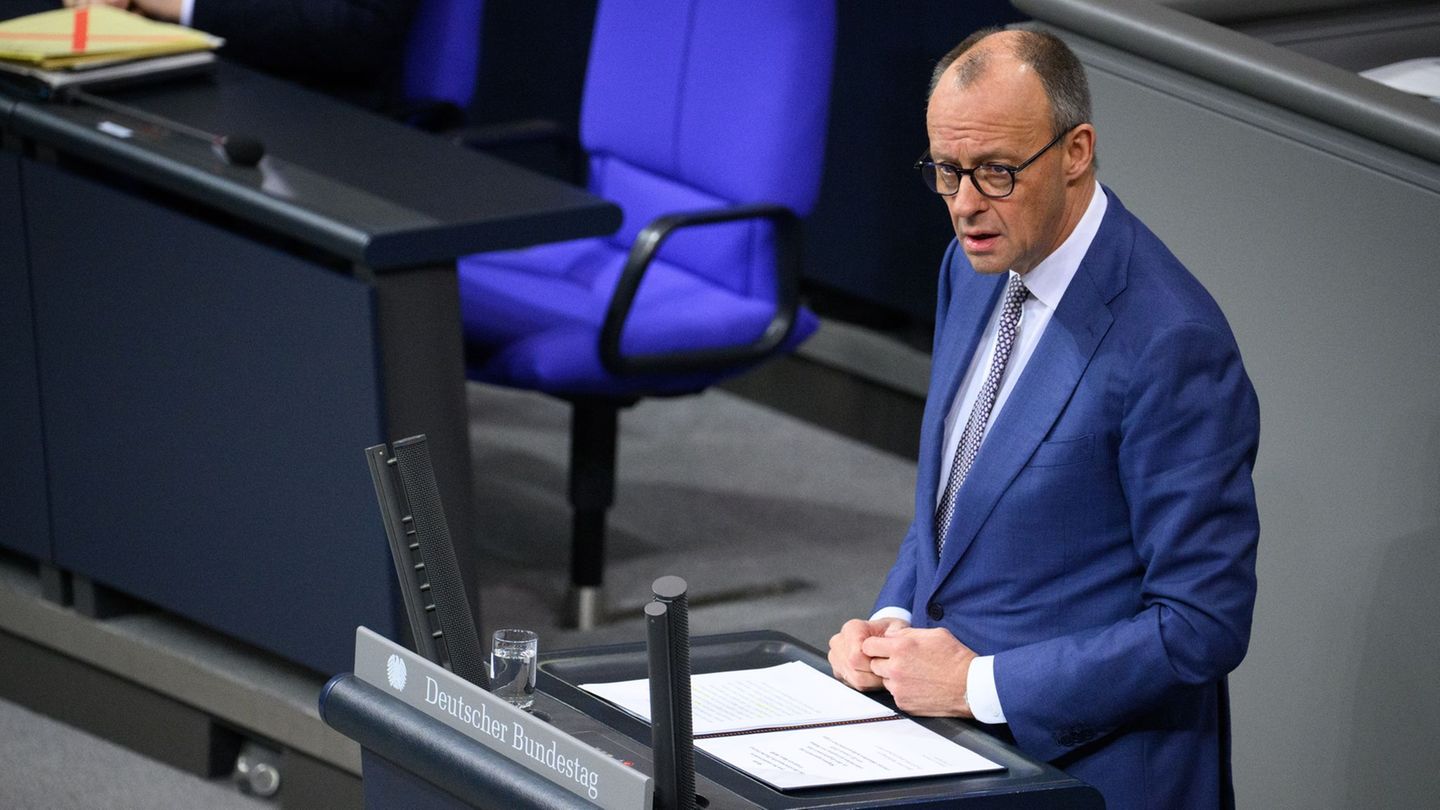Bundeskanzler Friedrich Merz im Bundestag