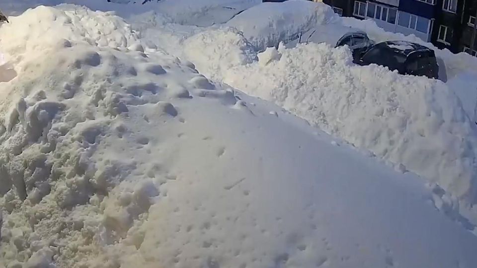 Schneemassen in Kamtschatka begraben ganze Orte.