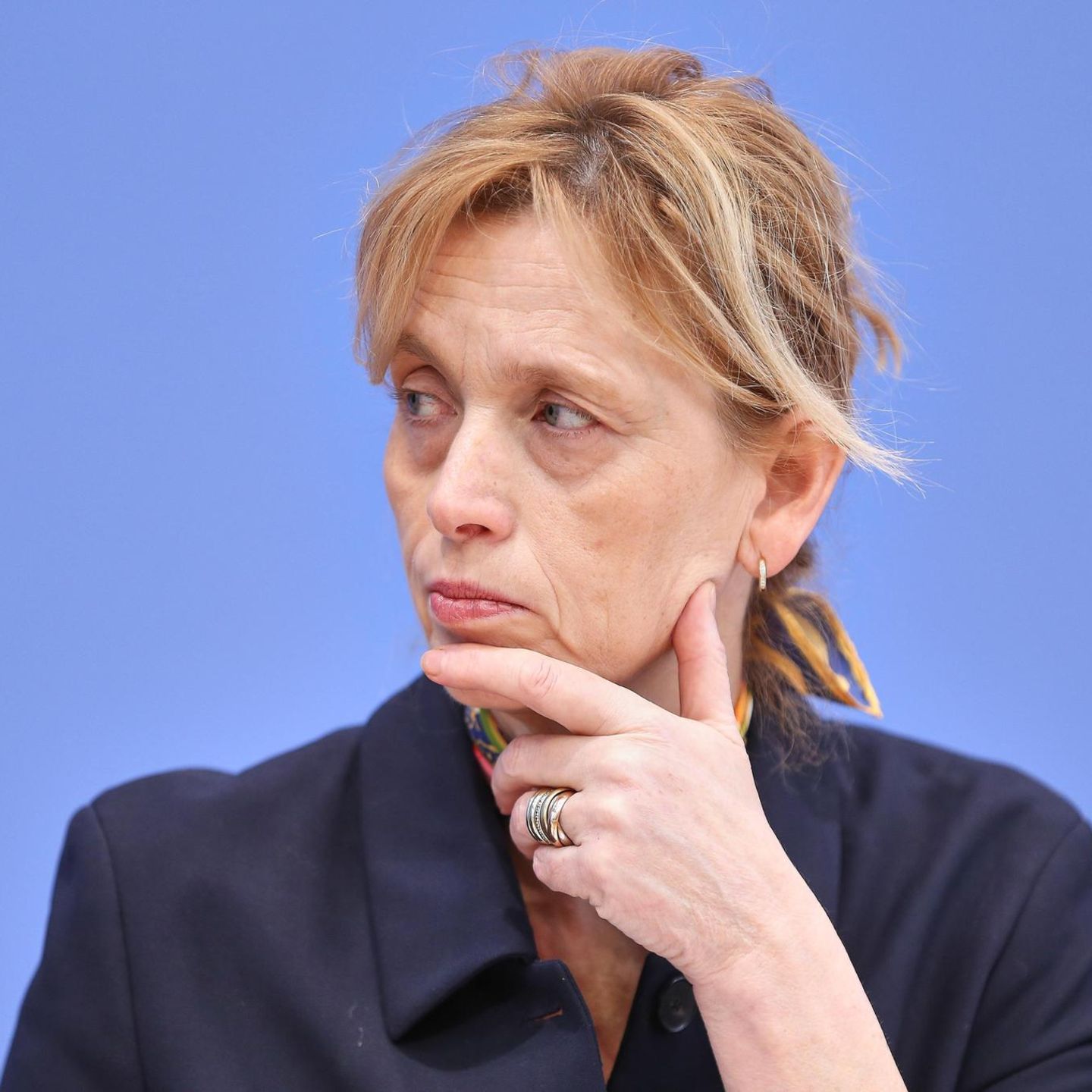 Karin Prien will Demokratieprojekte gründlicher prüfen