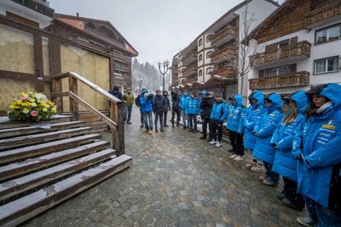 Italienisches Weltcup-Team am Unglücksort