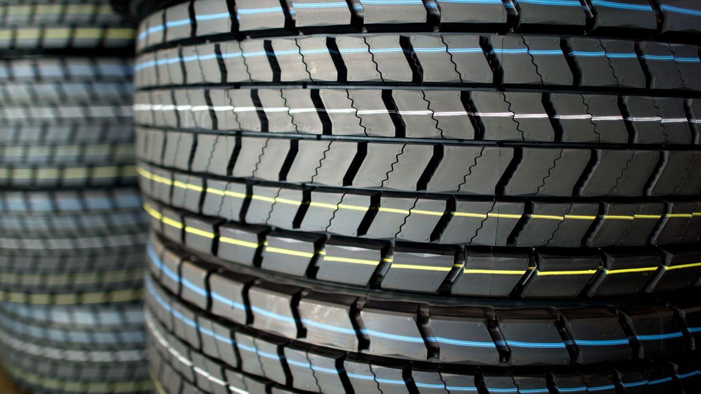 Eine Bande soll in ganz MV Reifen gestohlen und einen hohen sechsstelligen Schaden verursacht haben. Nun sitzen die Männer in U-