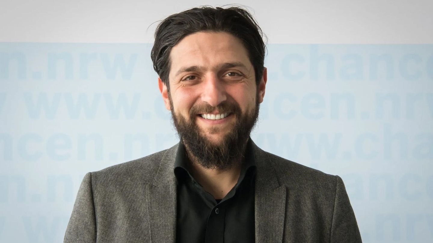 Der Soziologe Aladin El-Mafaalani wird für sein Engagement für Kinder und Generationenzusammenhalt mit dem Kasseler Bürgerpreis