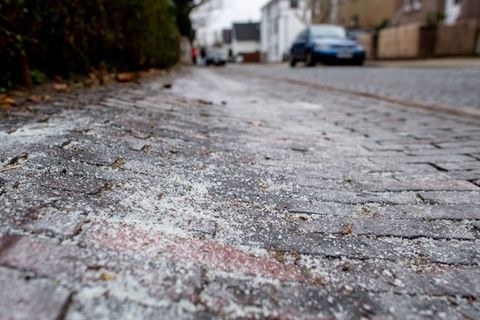 Taumittel können derzeit auch nicht in Ausnahmesituationen auf Berliner Straßen verwendet werden. Foto: Hauke-Christian Dittrich