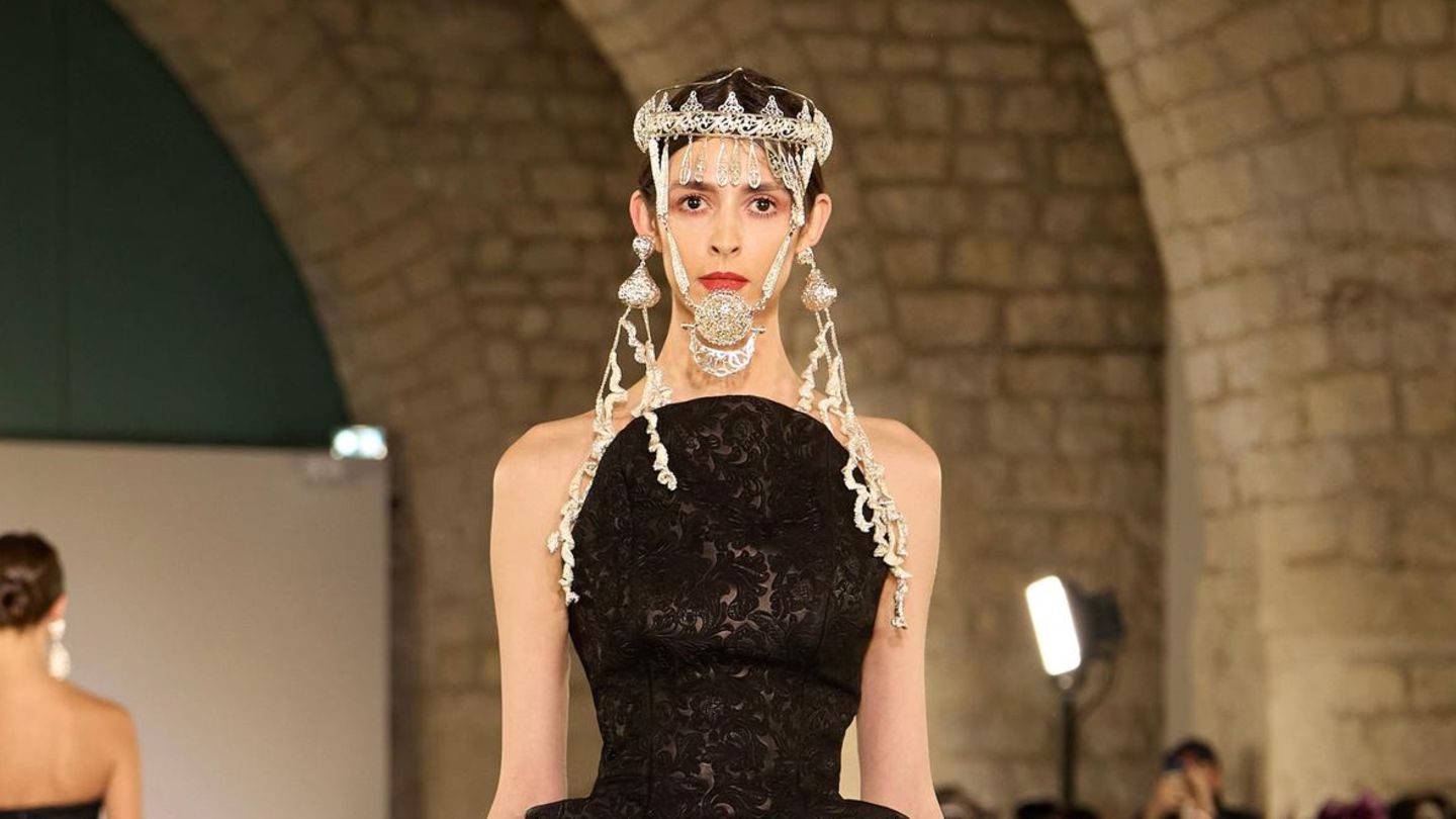 Haute Couture Mode Juana Martin