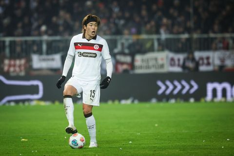 Ein Einer von vielleicht bald drei japanischen Spielern beim FC St. Pauli: Winter-Neuzugang Tomayo Ando. Foto: Christian Charisi