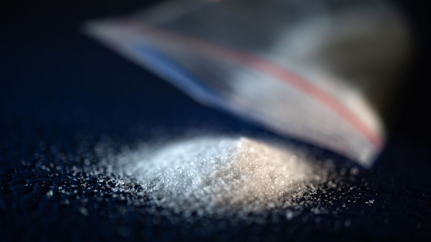 Der tschechischen Polizei ist ein Schlag gegen eine mutmaßliche Drogenbande gelungen. (Symbolbild) Foto: Marijan Murat/dpa