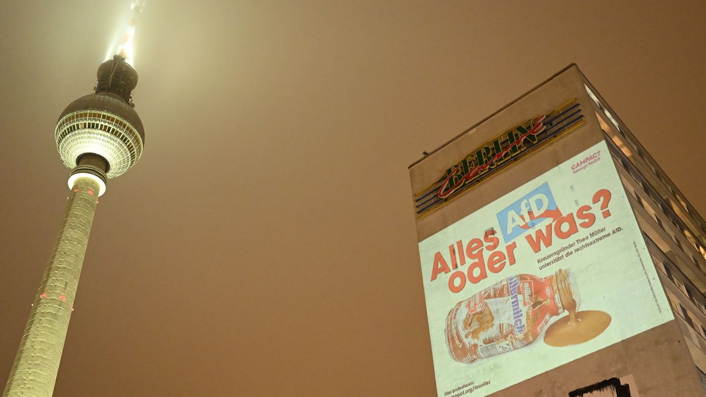 Solche Großprojektionen waren in mehreren Städten geplant. Foto: Lilli Förter/dpa