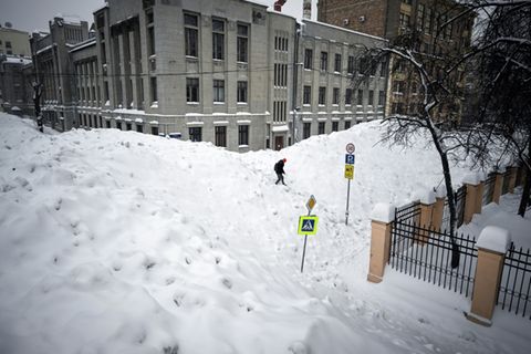 Moskau versinkt im Schnee