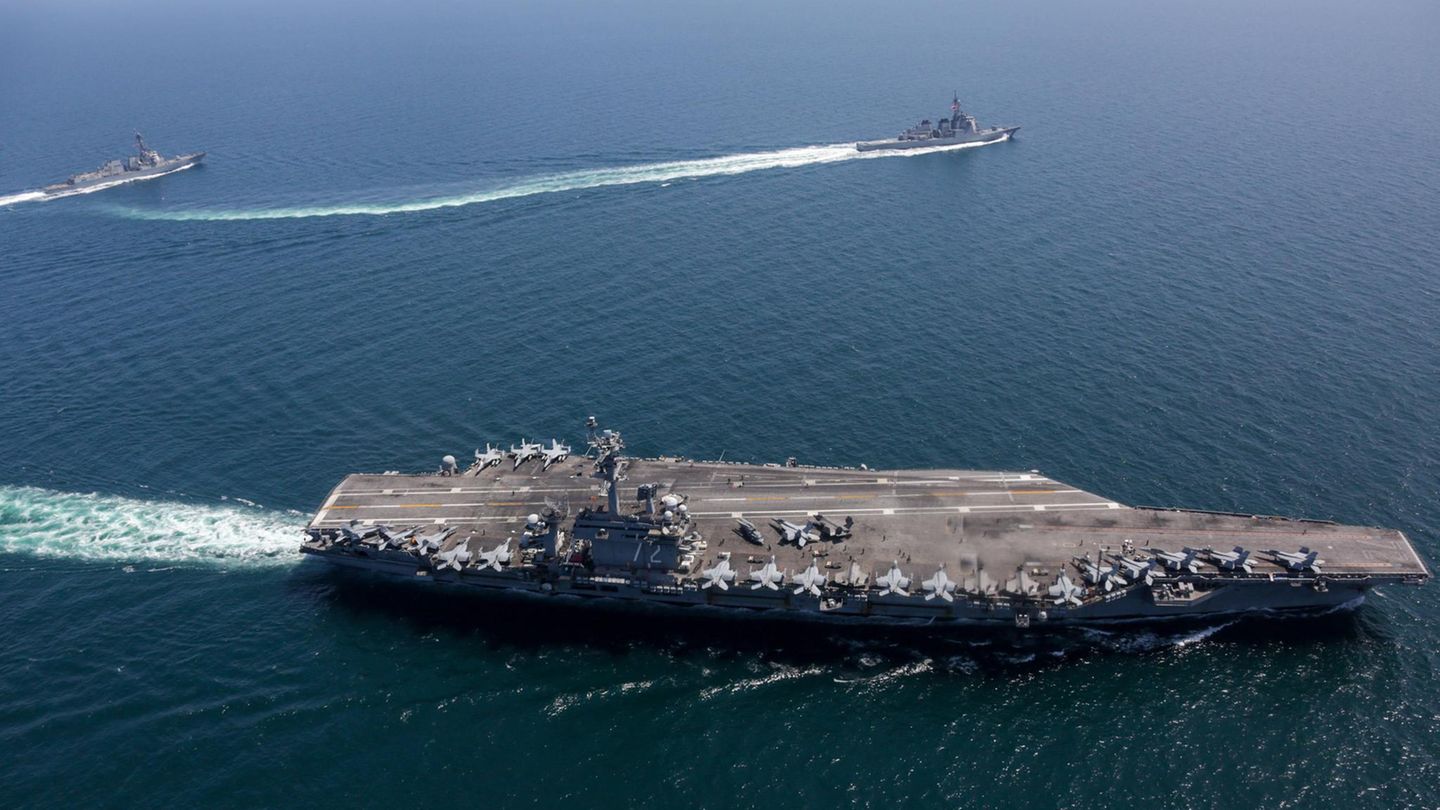 Auch der Flugzeugträger USS Abraham Lincoln ist in Reichweite des Iran in Stellung gegangen