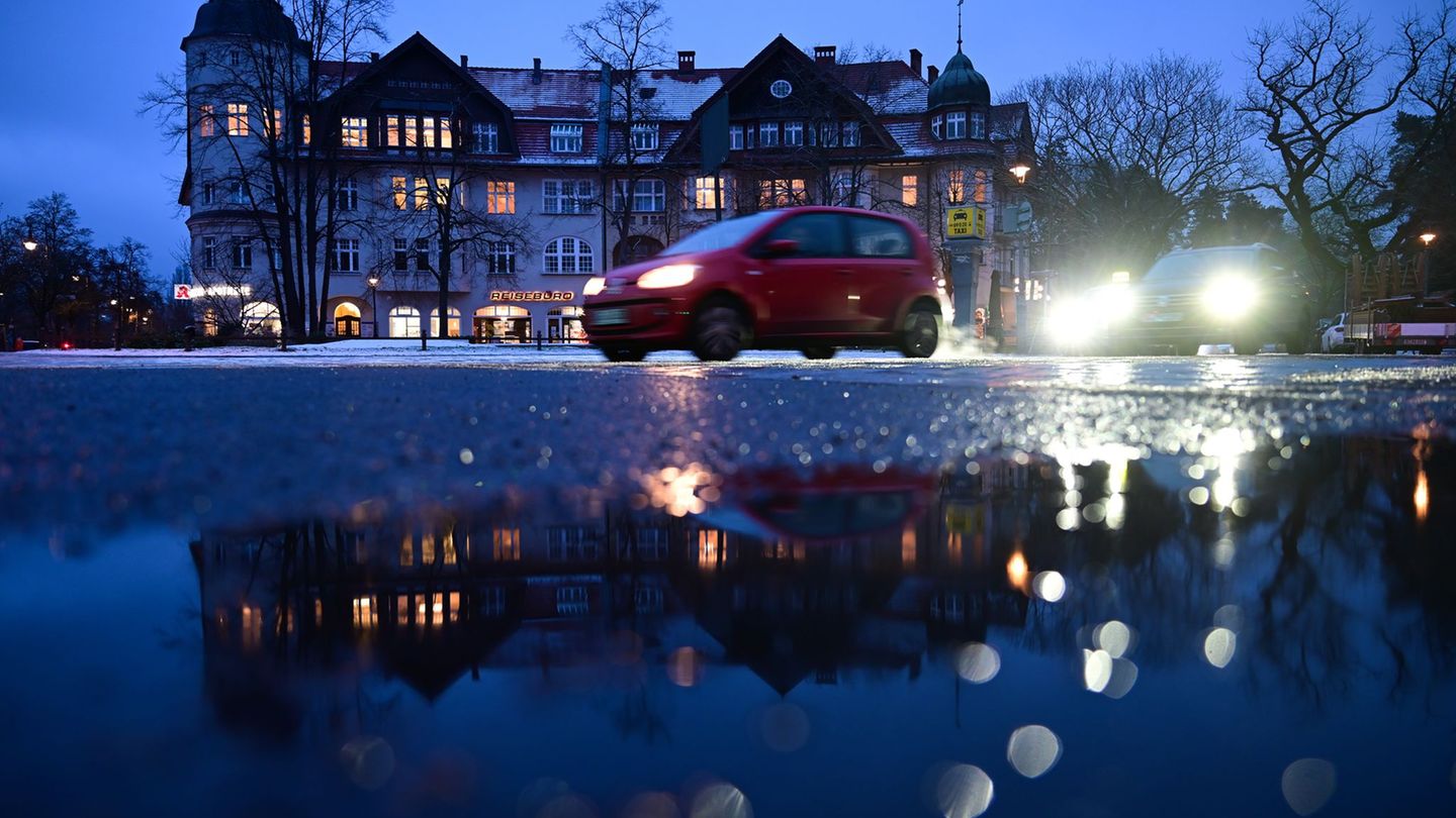 Nach dem großen Stromausfall in Berlin noch viel zu tun. Foto: Sebastian Gollnow/dpa