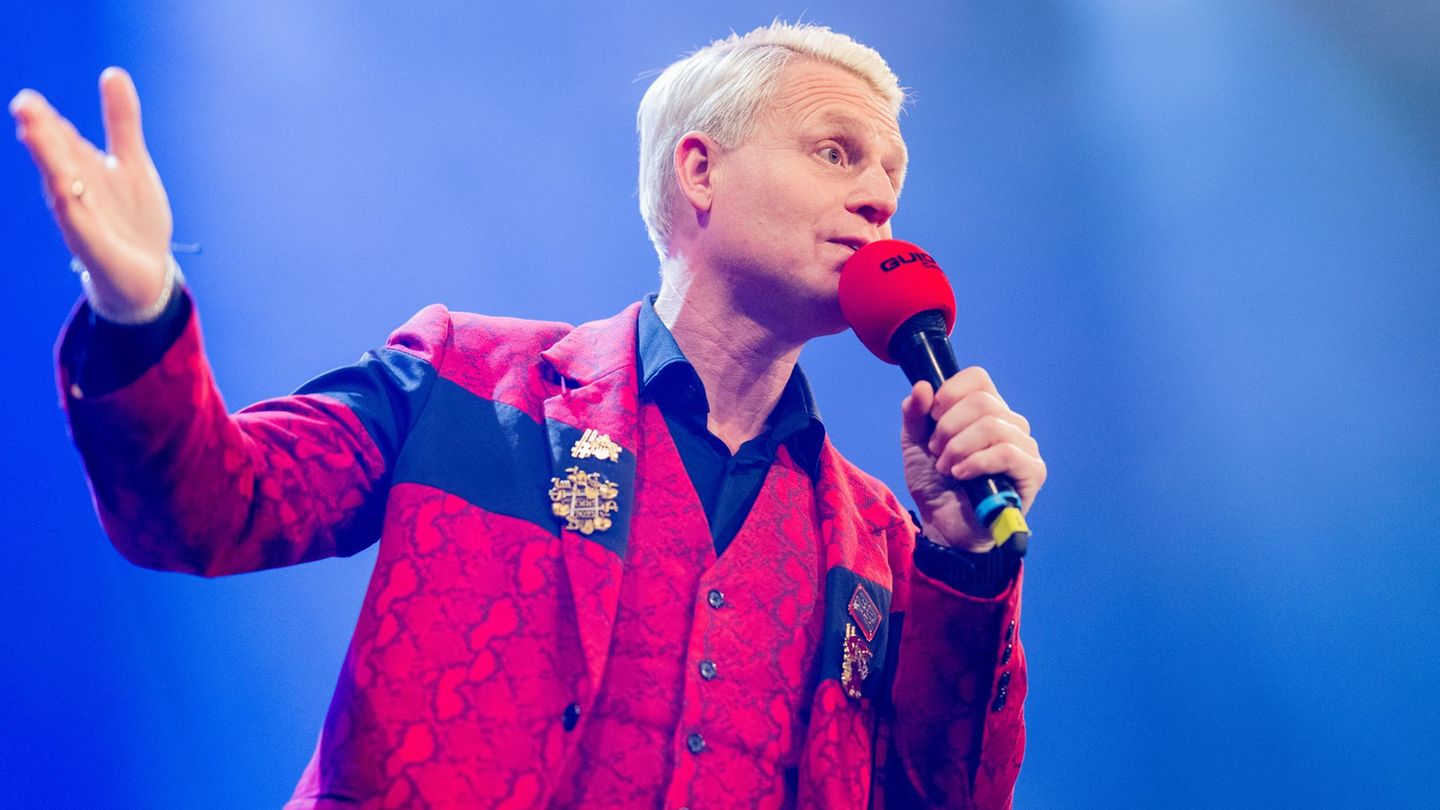 In diesem Jahr moderiert Cantz auch die Verleihung des Ordens wider den tierischen Ernst in Aachen. Foto: Rolf Vennenbernd/dpa