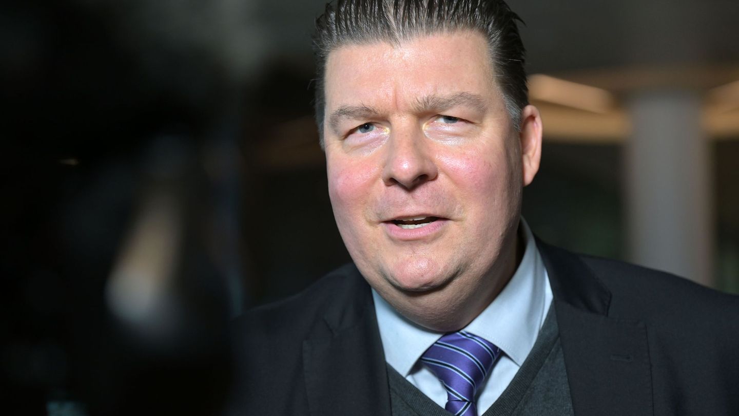 Der Jurist Dressel ist seit März 2018 Hamburgs Finanzsenator. (Archivbild) Foto: Michael Bahlo/dpa