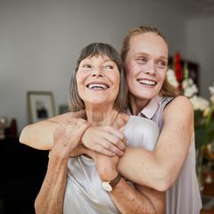 Langlebigkeit ist zum Teil durch das Erbgut bestimmt. Wie groß der Einfluss der Gene ist, zeigt eine neue Studie