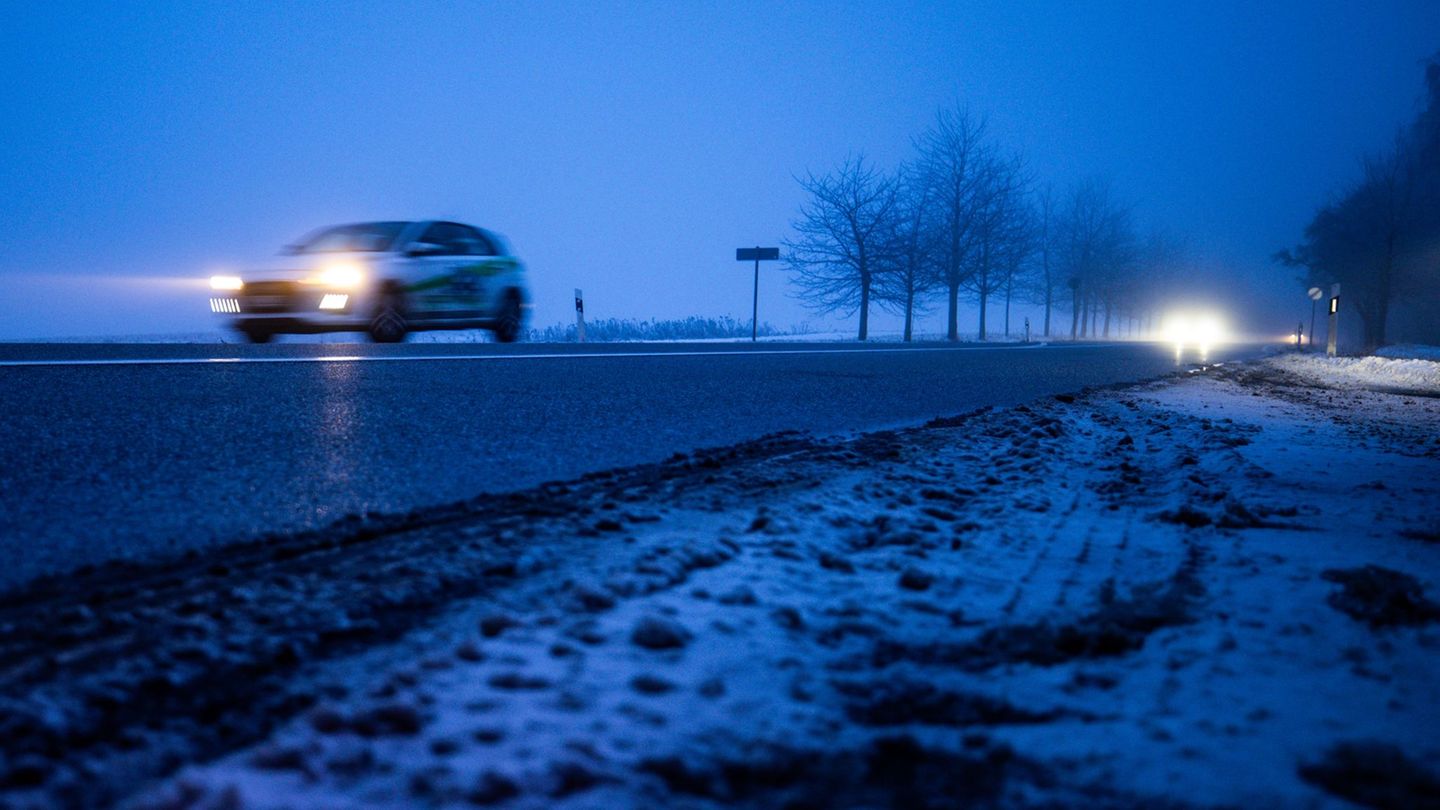 Die Menschen in Mecklenburg-Vorpommern müssen sich auf ein kaltes - aber immerhin trockenes - Wochenende einstellen. (Symbolbild