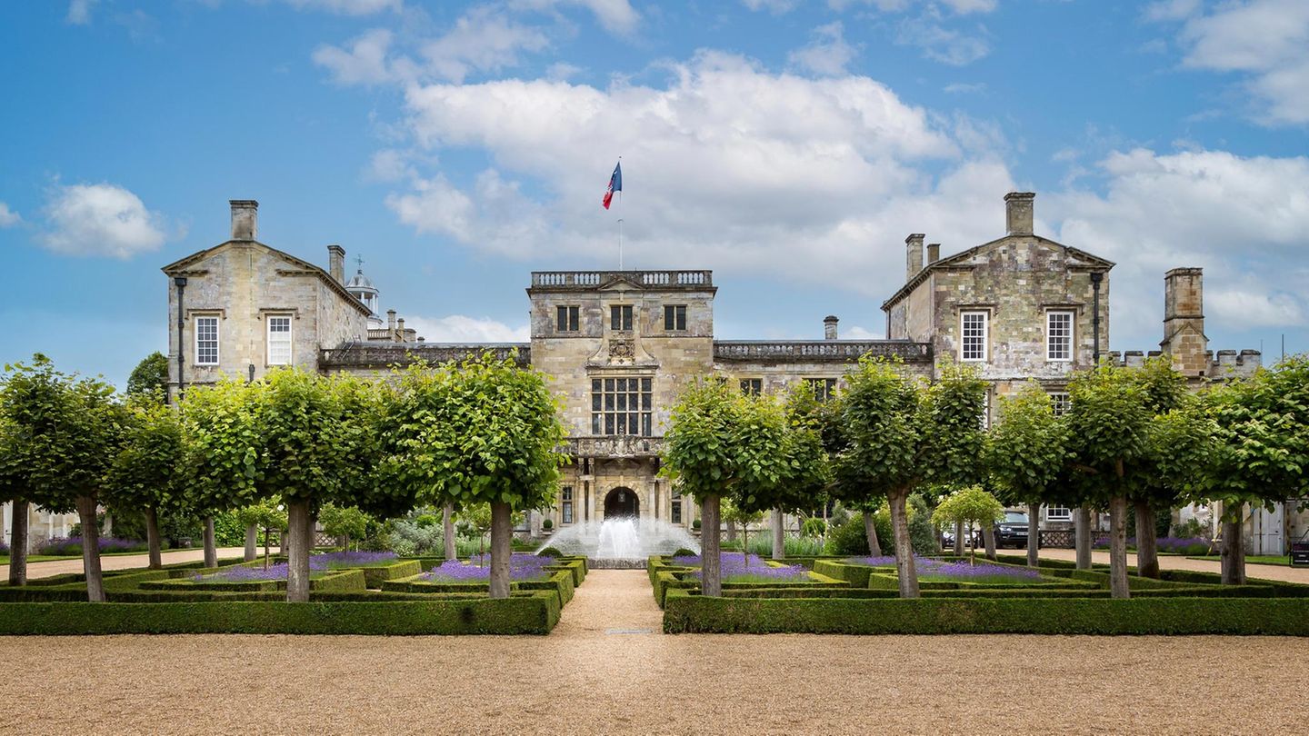 Bridgerton Wilton House Wiltshire