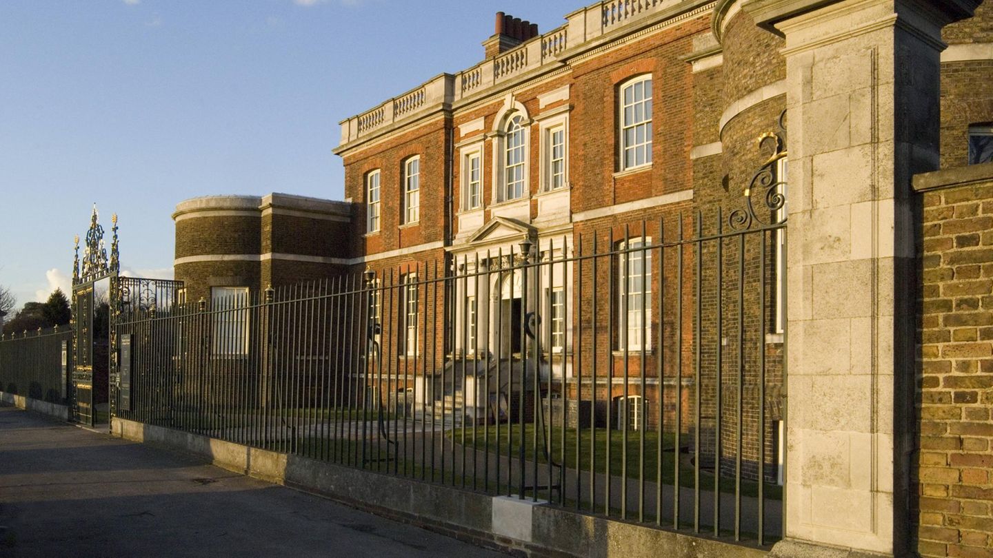 Bridgerton Ranger's House London