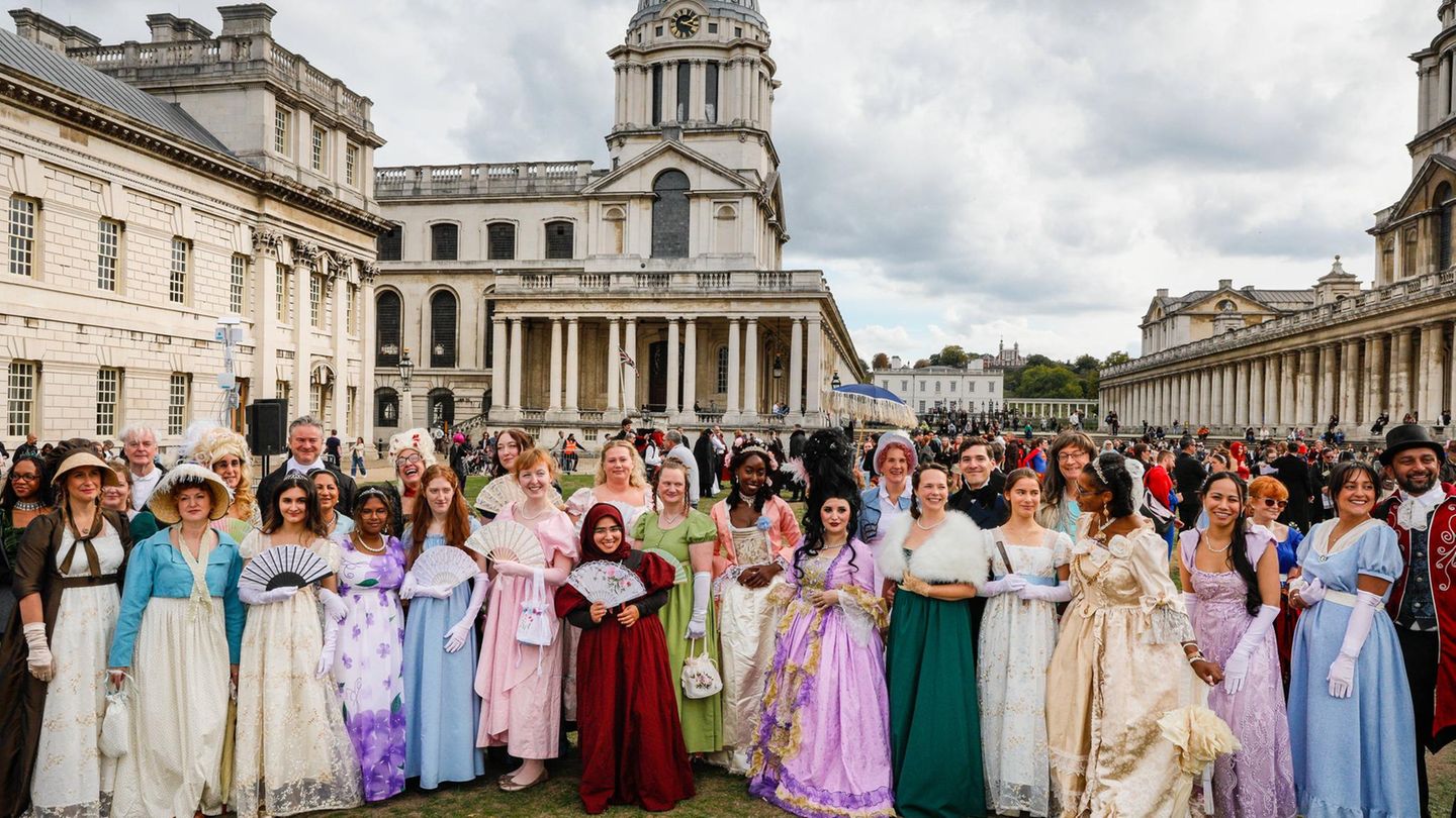 Bridgerton Old Royal Naval College