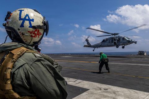 Die USA haben die USS Abraham Lincoln (im Foto) in die Nähe des Iran verlegt