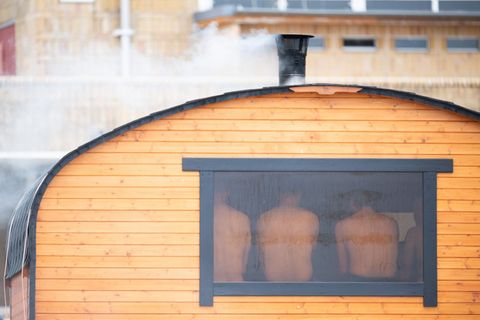 Ungewolltes Filmen in der Sauna könnte künftig strafbar werden. Foto: Sebastian Christoph Gollnow/dpa