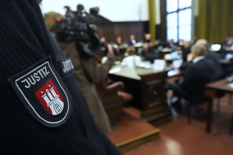 Es ist bereits der 34. Tag im Prozess um die Entführung der Block-Kinder. Foto: Marcus Brandt/Pool dpa/dpa