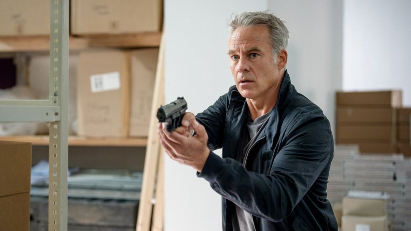 Schauspieler Marco Girnth steigt aus der ZDF-Serie "SOKO Leipzig" aus - seine Figur Jan Maybach stirbt nach über 500 Folgen.