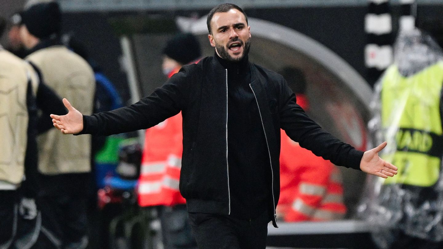 Bundesliga-Eintracht-Frankfurt-hofft-auf-Wende-bei-Schmitts-Finale