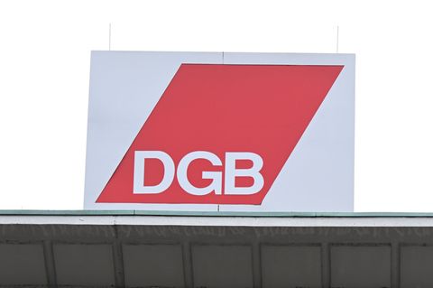 Der DGB will ein Tariftreuegesetz für Baden-Württemberg. (Archivbild) Foto: Bernd Weißbrod/dpa